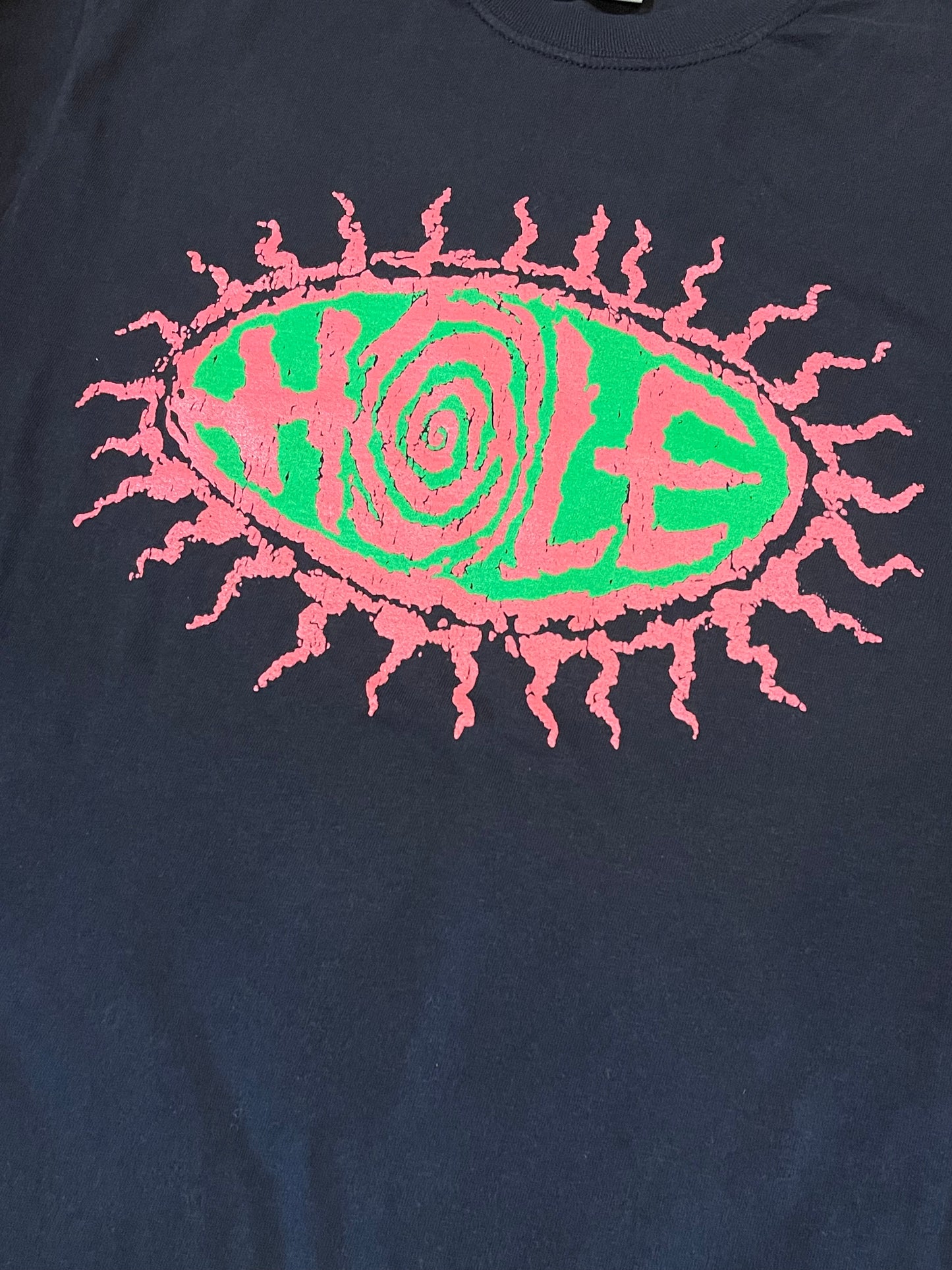 HOLE LOGO TSHIRT