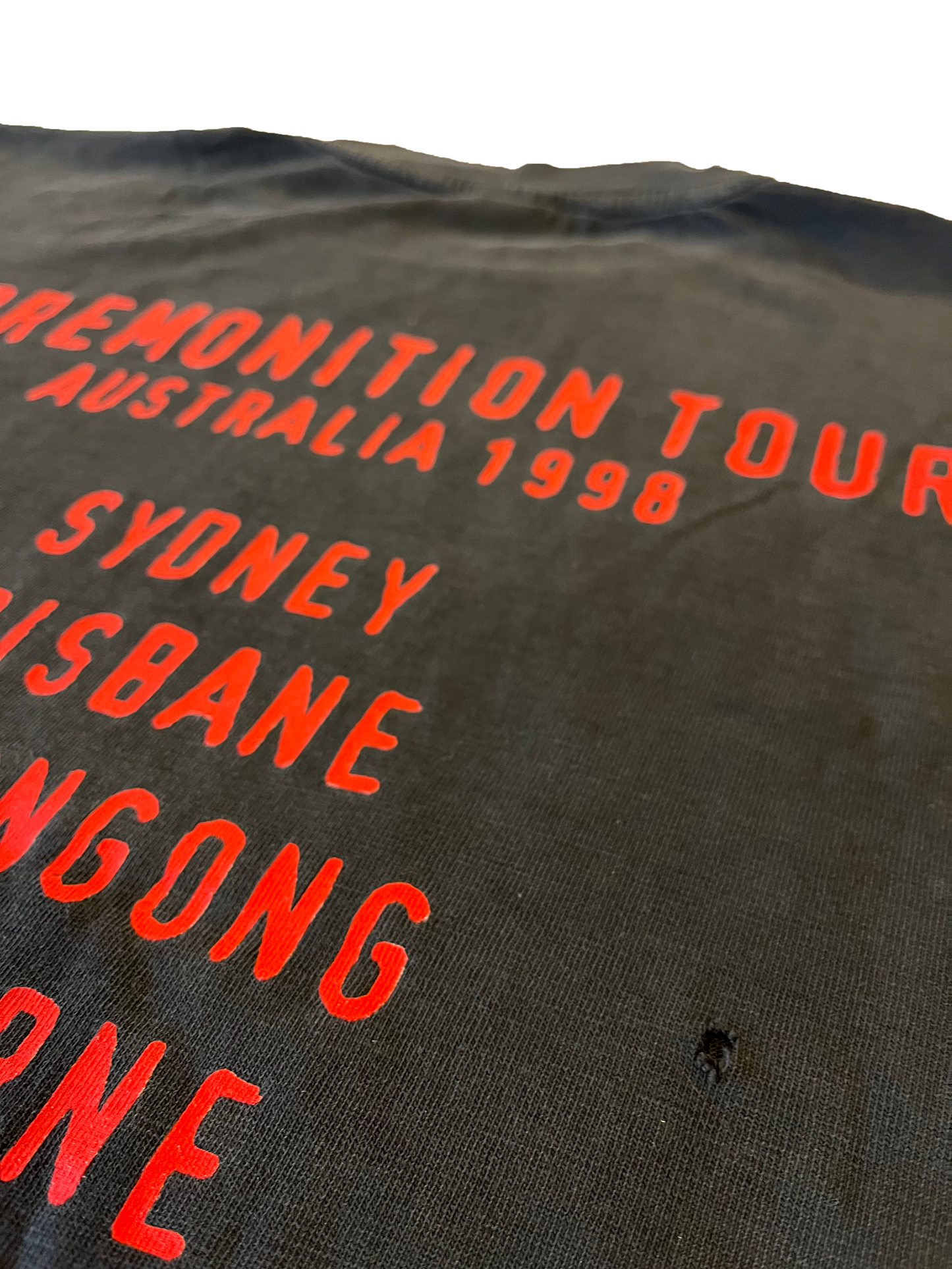 JOHN FOGERTY 1998 AUSTRALIAN TOUR PRE-LOVED TSHIRT (M/L)